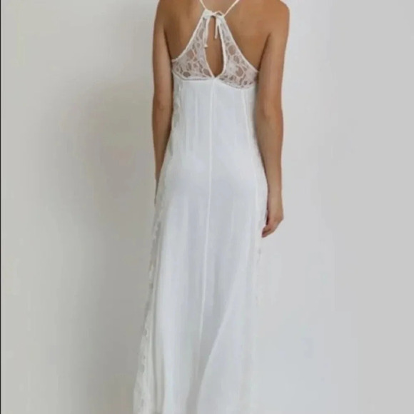 Yuni apparel White Maxy Dress Medium nwot - Picture 4 of 11